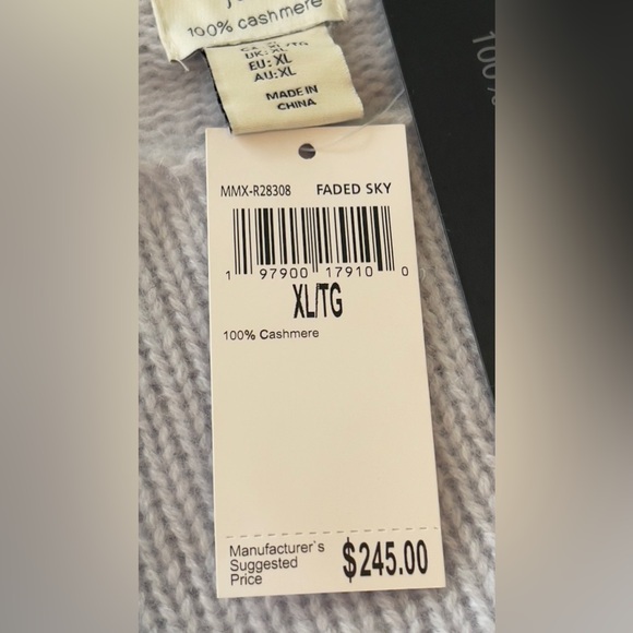 New 100% Cashmere joie Cozy Light Gray Sweater Woman’s - Picture 11 of 11